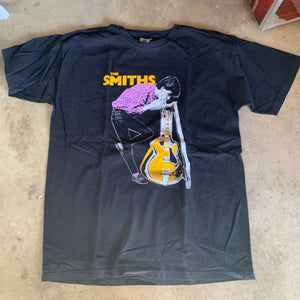Smiths "Johnny with guitar" size L